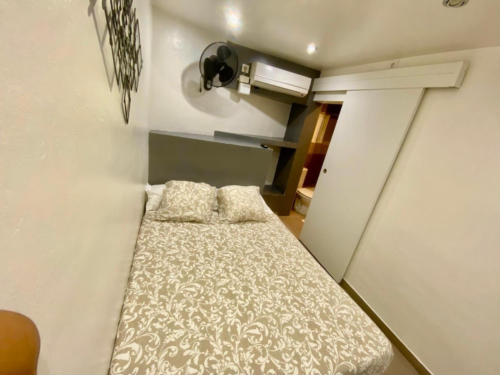 Suites Nuevas Con Bano Privado Frente Al Metro St Mwc Barcelona-Fira L'Hospitalet de Llobregat Ngoại thất bức ảnh
